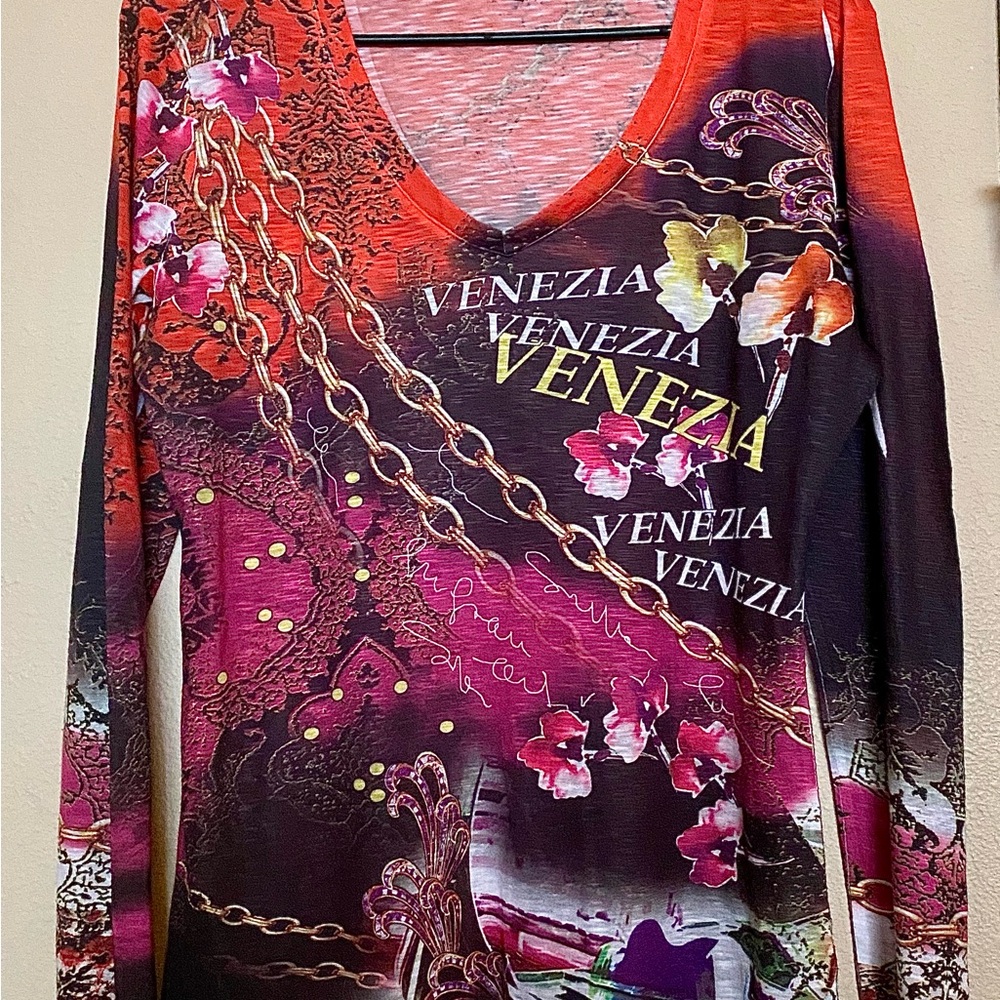 Cache L VeneziaWomen's Red and Purple Long Sleeve Top